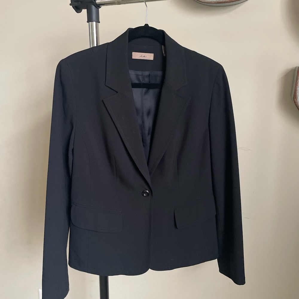 Black Blazer by i.e. Like new, sz 10. For office or outings!
